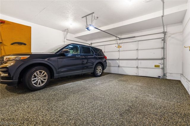 2984 Silver Maple Drive, Fairlawn, OH 44333