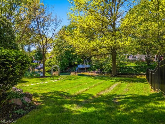 2984 Silver Maple Drive, Fairlawn, OH 44333