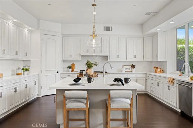 5012 Gerald Avenue, Encino, CA 91436
