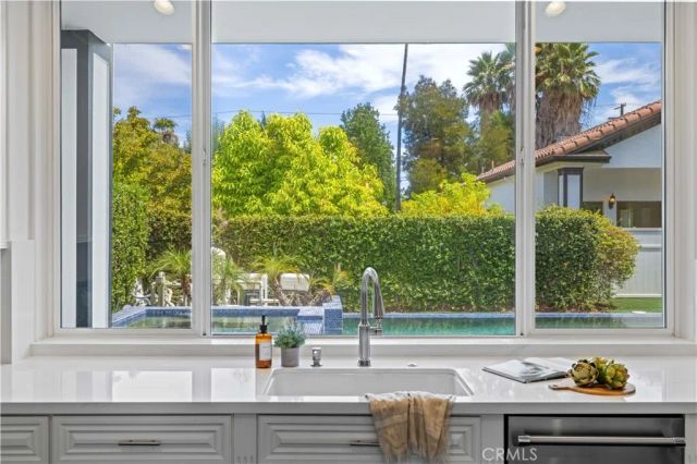 5012 Gerald Avenue, Encino, CA 91436