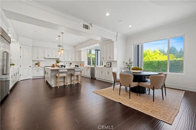 5012 Gerald Avenue, Encino, CA 91436