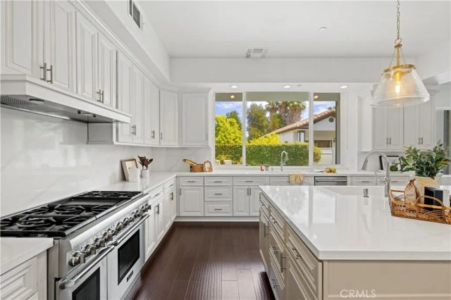 5012 Gerald Avenue, Encino, CA 91436