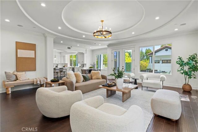 5012 Gerald Avenue, Encino, CA 91436