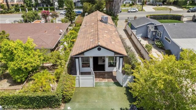 5012 Gerald Avenue, Encino, CA 91436