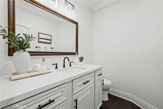 5012 Gerald Avenue, Encino, CA 91436