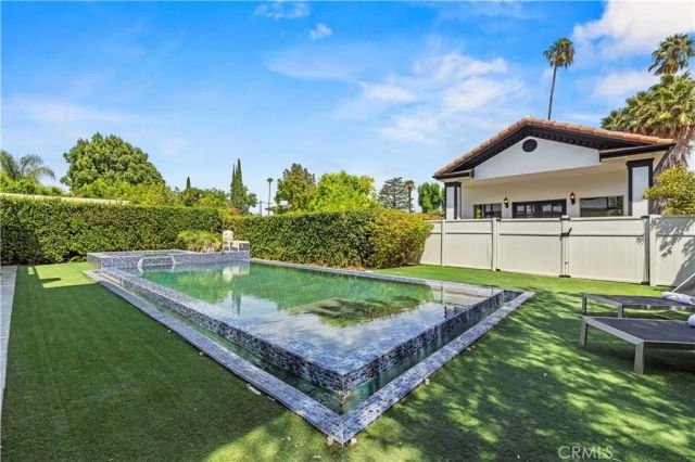 5012 Gerald Avenue, Encino, CA 91436