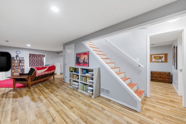 626 S Spruce St, Goddard, KS 67052