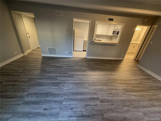9725 E Harvard Avenue 396, Denver, CO 80231