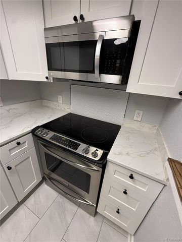 9725 E Harvard Avenue 396, Denver, CO 80231