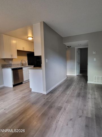 4606 Neil Road APT 197, Reno, NV 89502