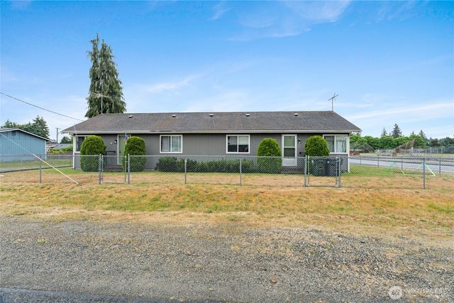 922 134th Street Ct S, Tacoma, WA 98444