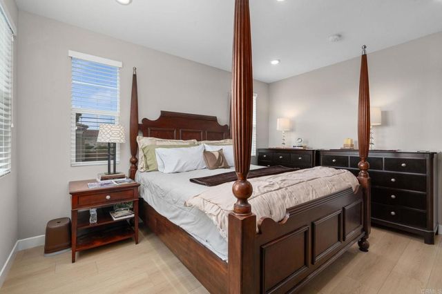 1220 Sunrise View 101, San Marcos, CA 92078