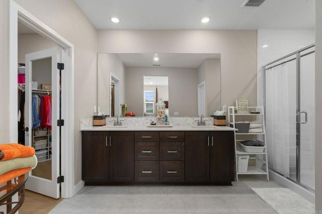 1220 Sunrise View 101, San Marcos, CA 92078