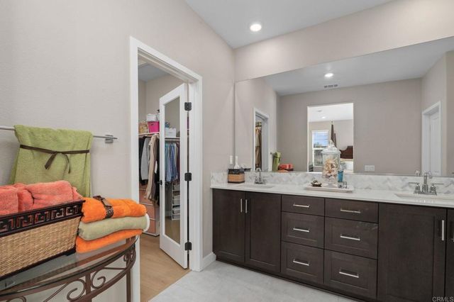 1220 Sunrise View 101, San Marcos, CA 92078