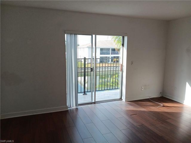 1300 SE 7th ST # 101, Cape Coral, FL 33990