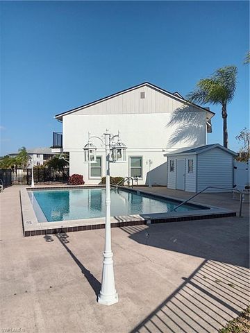 1300 SE 7th ST # 101, Cape Coral, FL 33990