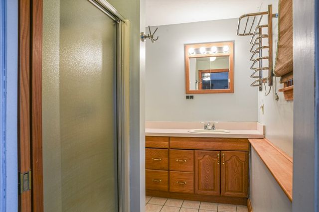 10 Sunnybank Ave, Rockland, MA 02370