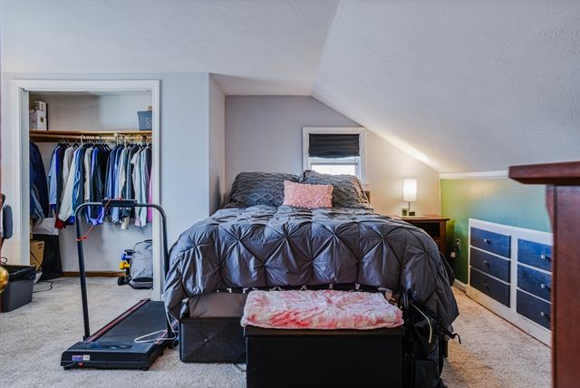 10 Sunnybank Ave, Rockland, MA 02370