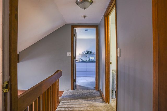 10 Sunnybank Ave, Rockland, MA 02370