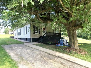 210 Academy Street, New Lexington, OH 43764