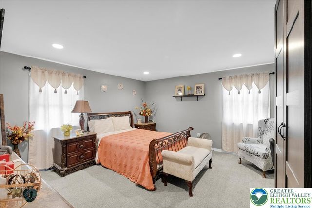 1271 Stafore Drive, Hanover Twp, PA 18017