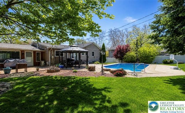 1271 Stafore Drive, Hanover Twp, PA 18017