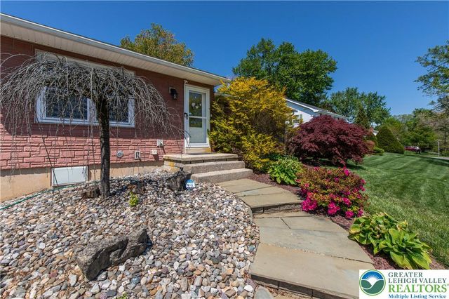 1271 Stafore Drive, Hanover Twp, PA 18017