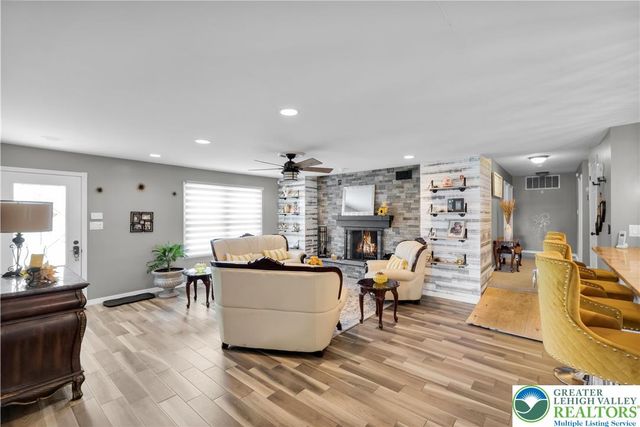 1271 Stafore Drive, Hanover Twp, PA 18017