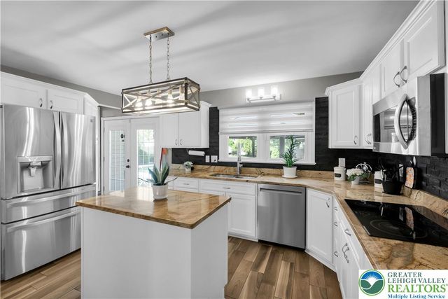 1271 Stafore Drive, Hanover Twp, PA 18017