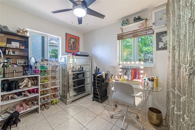 1009 NE 23rd Drive, Wilton Manors, FL 33305
