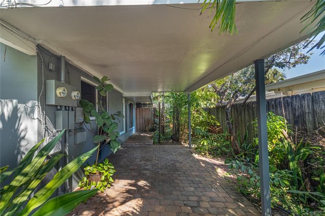 1009 NE 23rd Drive, Wilton Manors, FL 33305