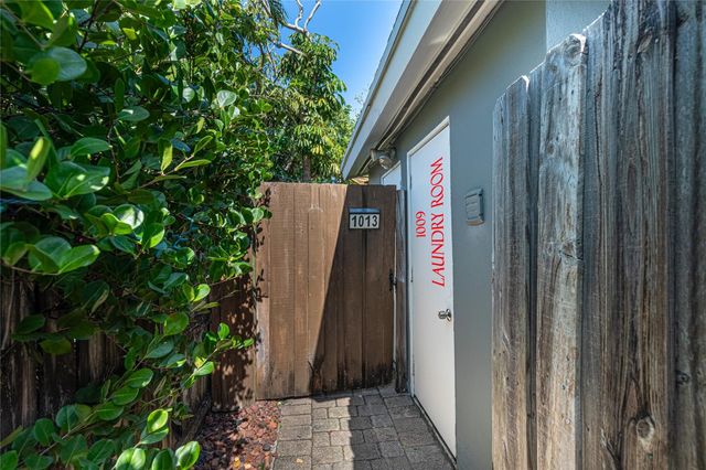 1009 NE 23rd Drive, Wilton Manors, FL 33305