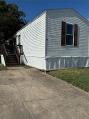 1938 Garden Road 47, Pearland, TX 77581