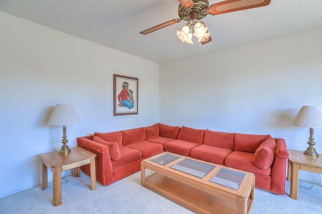 14307 Camino Del Rey NE, Albuquerque, NM 87123