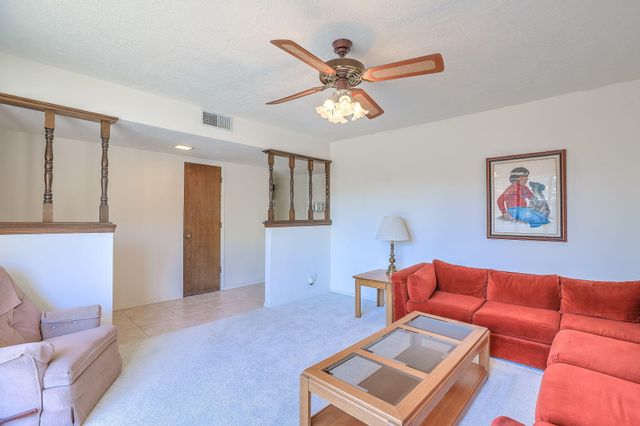 14307 Camino Del Rey NE, Albuquerque, NM 87123