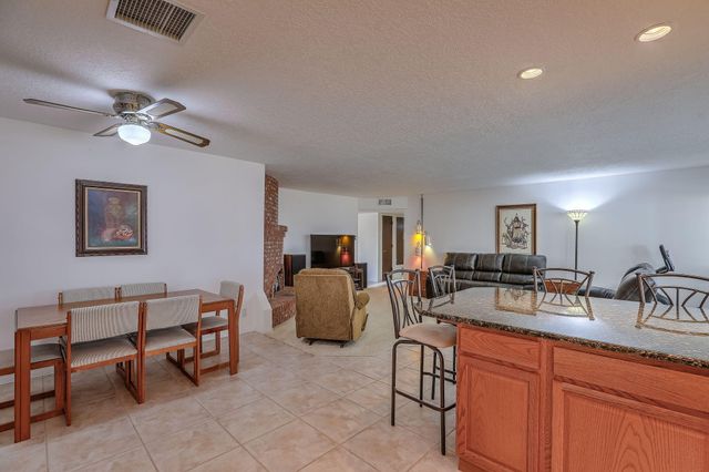 14307 Camino Del Rey NE, Albuquerque, NM 87123