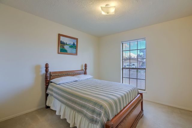 14307 Camino Del Rey NE, Albuquerque, NM 87123