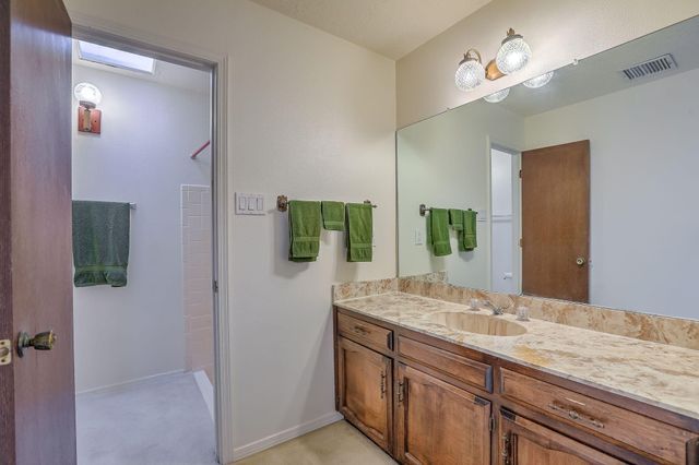 14307 Camino Del Rey NE, Albuquerque, NM 87123
