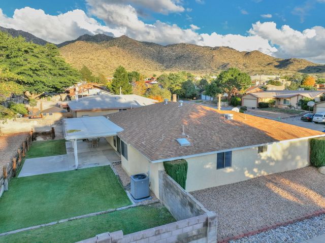 14307 Camino Del Rey NE, Albuquerque, NM 87123