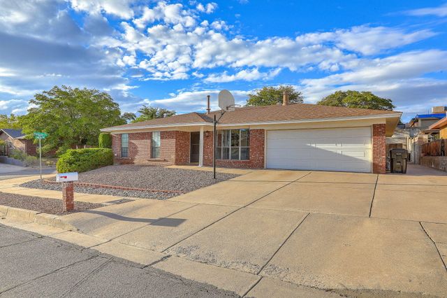 14307 Camino Del Rey NE, Albuquerque, NM 87123