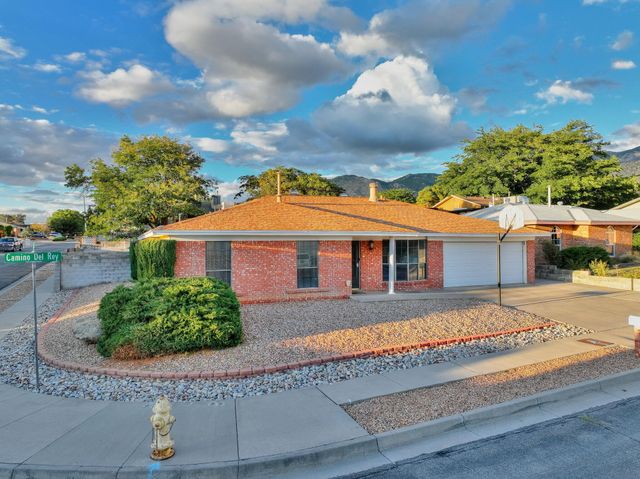 14307 Camino Del Rey NE, Albuquerque, NM 87123
