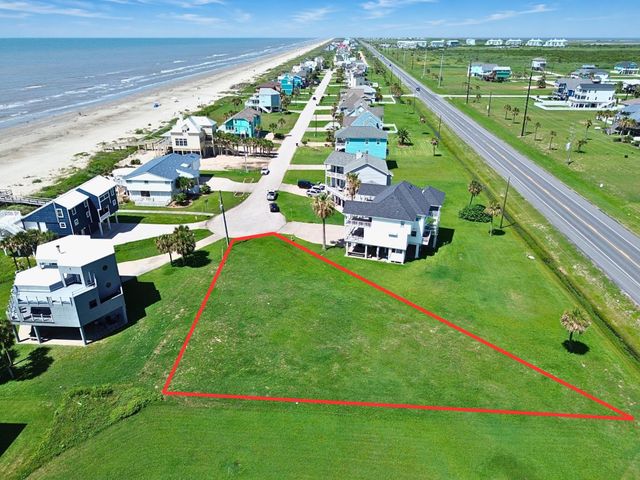 18610 W De Vaca Lane, Galveston, TX 77554
