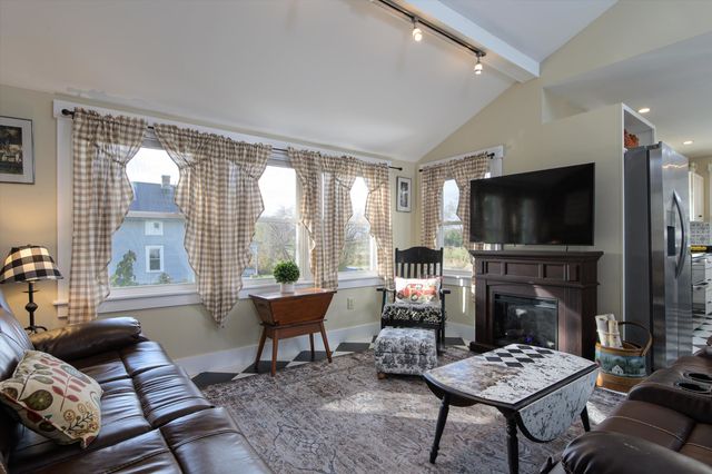 2558 Old Stage Road, Benson, VT 05743