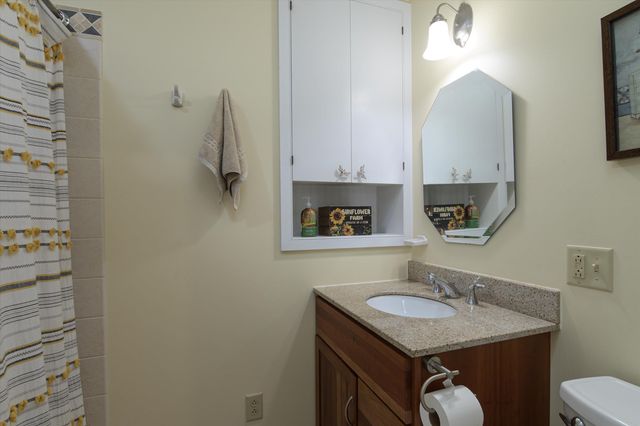 2558 Old Stage Road, Benson, VT 05743