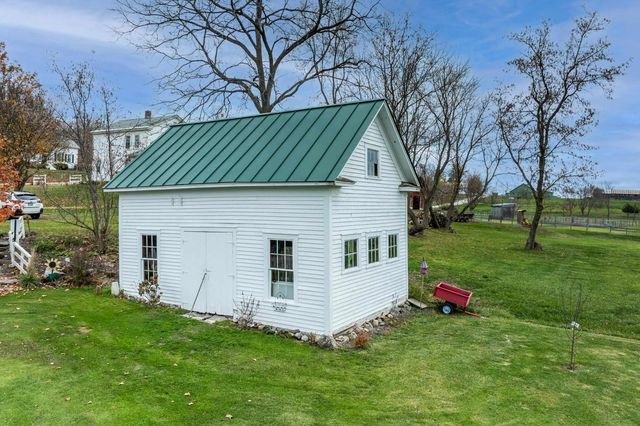 2558 Old Stage Road, Benson, VT 05743