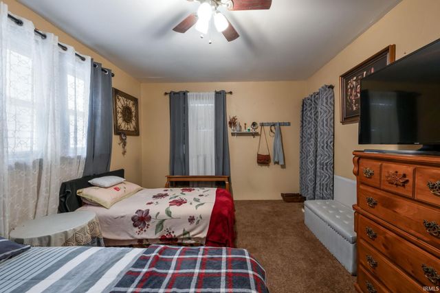 1129 Saint Marys Avenue, Fort Wayne, IN 46808