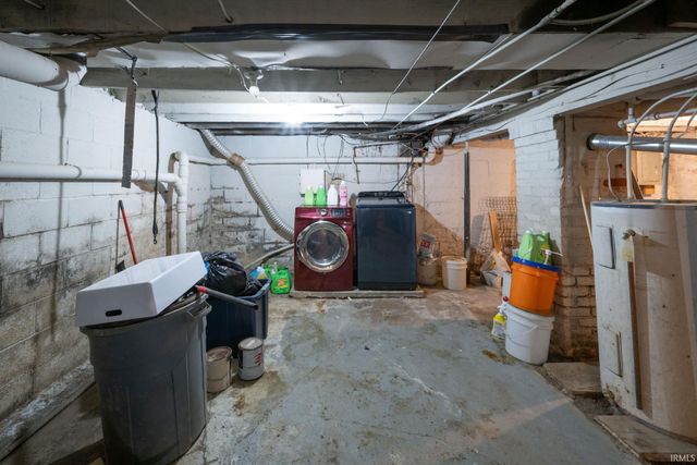 1129 Saint Marys Avenue, Fort Wayne, IN 46808