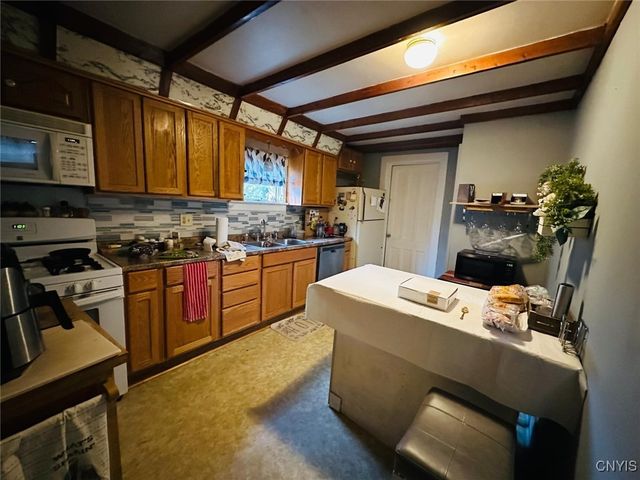 8 Greenbush Street, Cortland, NY 13045