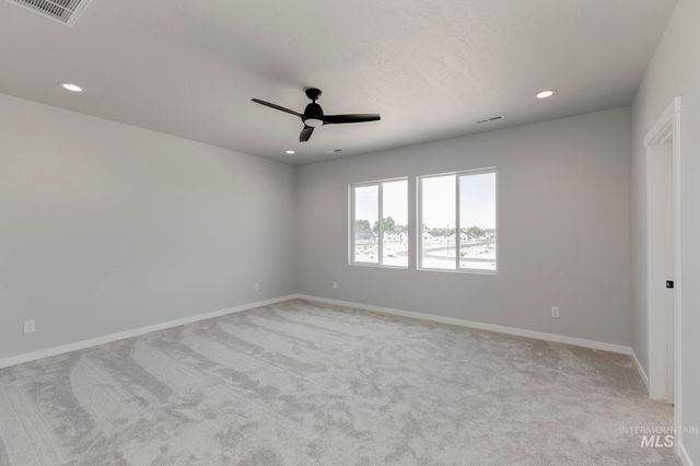 1087 W Cub River Dr, Meridian, ID 83642