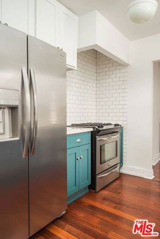 3402 Glenhurst Avenue, Los Angeles, CA 90039